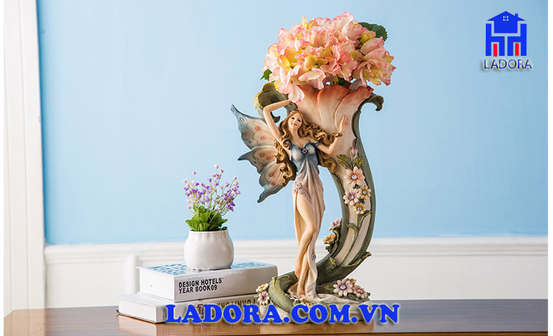 Cạn túi làm sao sắm quà tặng sinh nhật sếp nam xịn xò