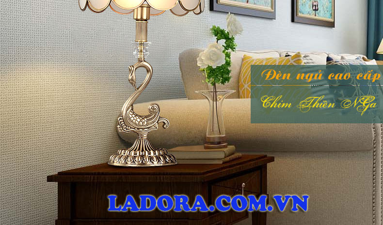 đèn phòng ngủ cao cấp chim thiên nga tại shop decor ladora