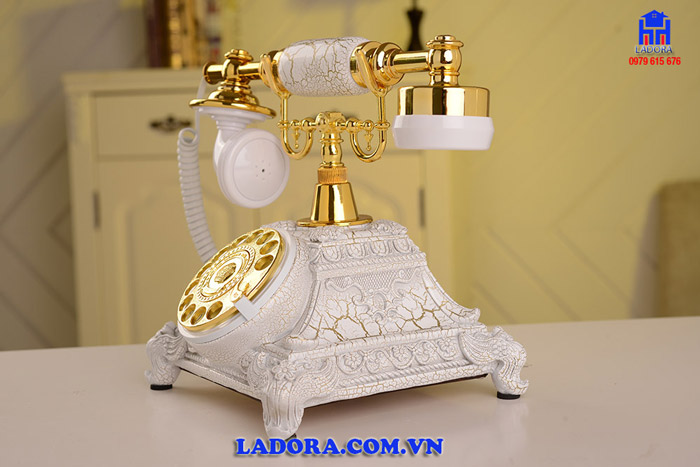điện thoại cổ điển cho ngôi nhà phong cách tân cổ điển