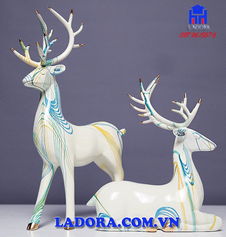 cặp hươu trang trí nội thất phòng khách mang đến sự giàu sang phú quý - ladora shop đồ decor trang trí 