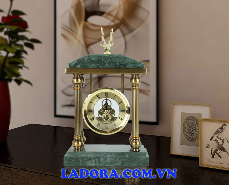 đồng hồ để bàn tại ladora shop
