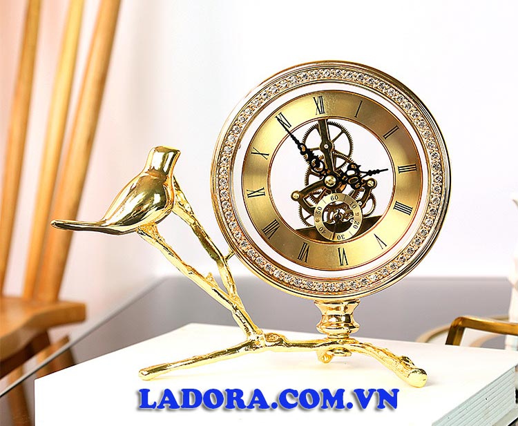 đồng hồ để bàn sang trọng và thanh lịch tại ladora shop decor ở hà nội