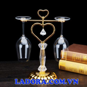 giá treo ly rượu vang tình yêu tại ladora shop đồ decor