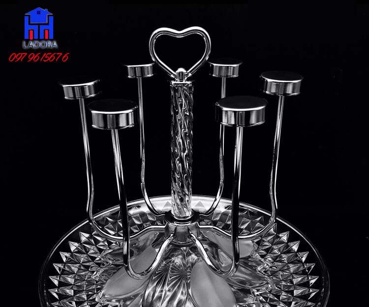 giá để cốc thủy tinh đẹp và sang trọng tại ladora