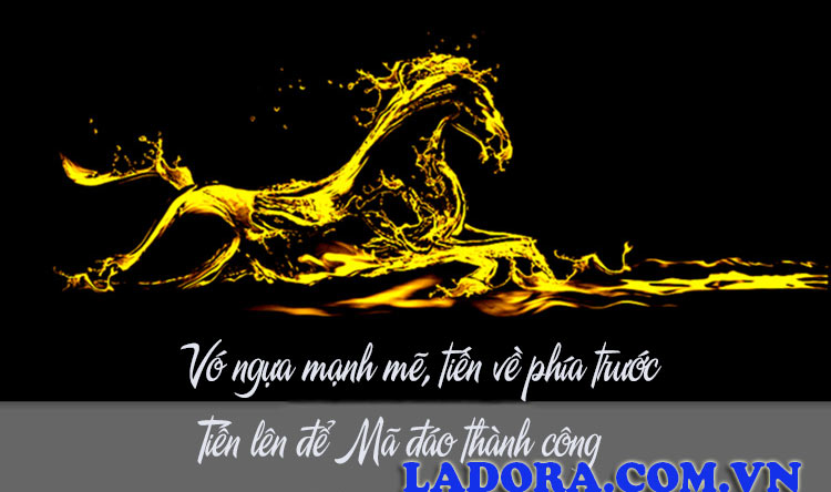 kệ rượu tuấn mã - mã đáo thành công - ladora shop decor ở hà nội