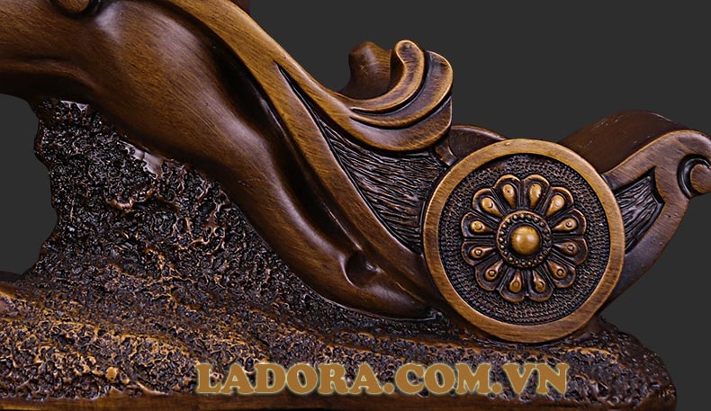 hình ảnh chi tiết kệ rượu vang tại ladora shop