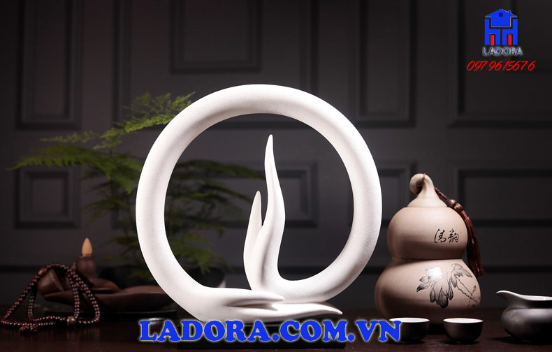 decor phong thủy trang trí bàn làm việc đem lại hiệu quả trong công việc - ladora shop