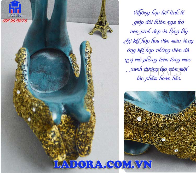 những chi tiết tinh xảo và lộng lẫy trên kệ rượu thiên nga decor trang trí nội thất