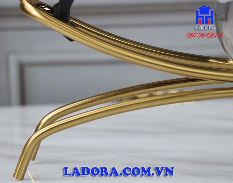 từng đường nét của sản phẩm decor được chế tác rất tỷ mỉ và kỳ công - ladora shop