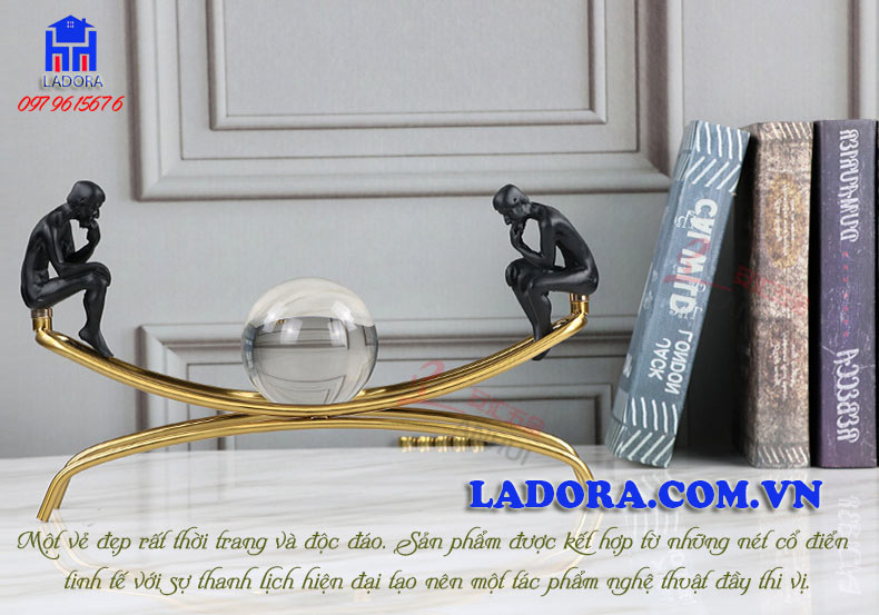 tượng người suy tư trang trí mang nhiều ý nghĩa của cuộc sống - ladora shop