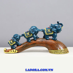 trang trí nội thất tượng voi màu xanh
