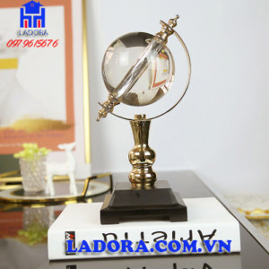 quả cầu để bàn làm việc tại ladora shop