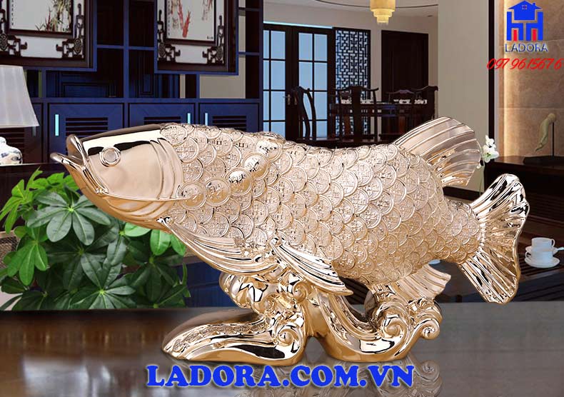 cá rồng đem lại may mắn cho gia chủ