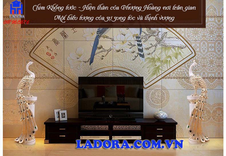 decor trang trí nội thất chim khổng tước tại ladora shop