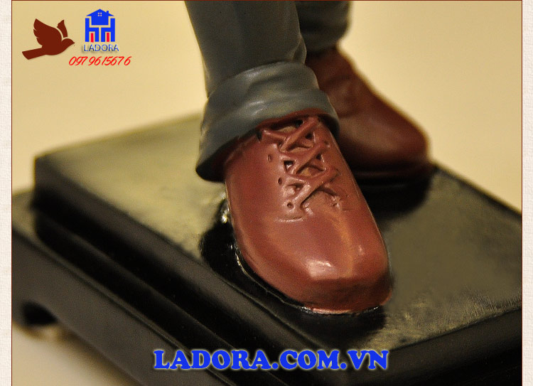 tượng trang trí từ chất liệu Composite bền đẹp không phai màu theo thời gian