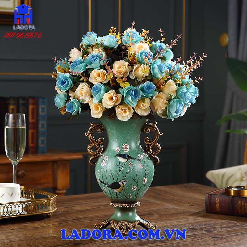 bình hoa đẹp trang trí không gian sang trọng tại ladora
