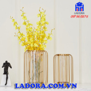 lọ thủy tinh cắm hoa tinh tế tại ladora shop