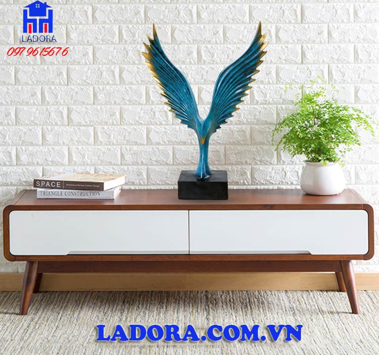 decor trang trí cánh chim đại bàng tại ladora shop