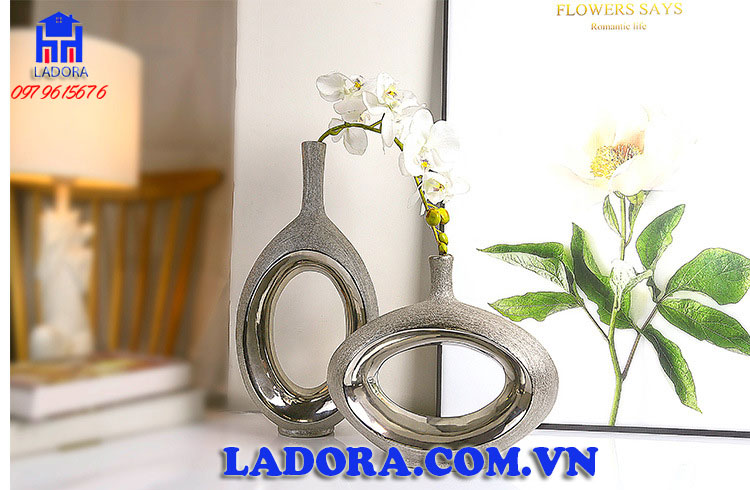quà tặng decor nội thất nhà mới đẹp đẽ và ấn tượng với cặp lọ hoa tại ladora shop