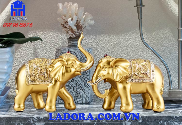 đồ decor cặp voi hóa giải sát khí đem đến sự thịnh vượng cho gia chủ - ladora.com.vn