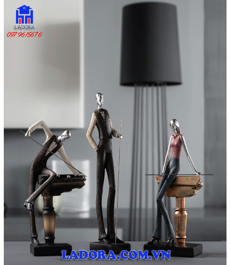 đồ nội thất decor nhà đẹp tượng người chơi bi da với phong cách vintage tại ladora shop
