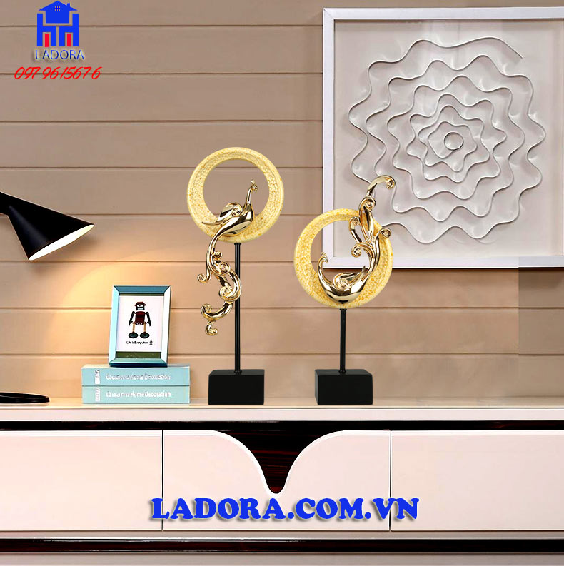 ý nghĩa của chim phượng hoàng trang trí phòng khách