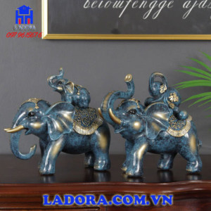tượng gia đình voi hạnh phúc tại ladora shop
