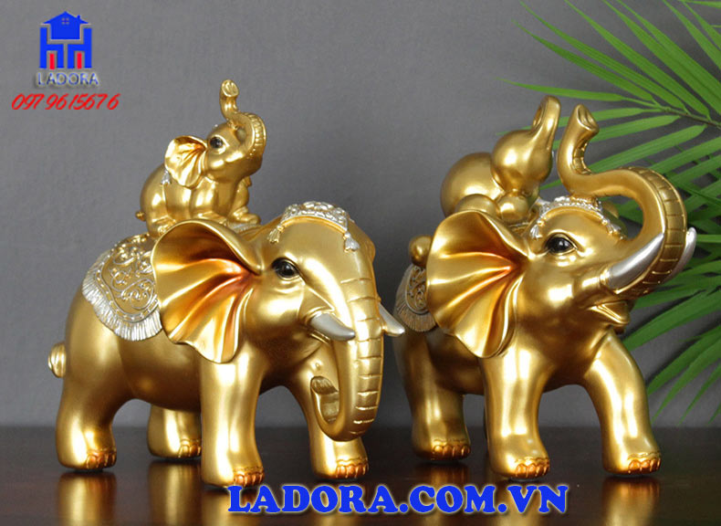 voi là biểu tượng của điềm lành, may mắn và tài lộc