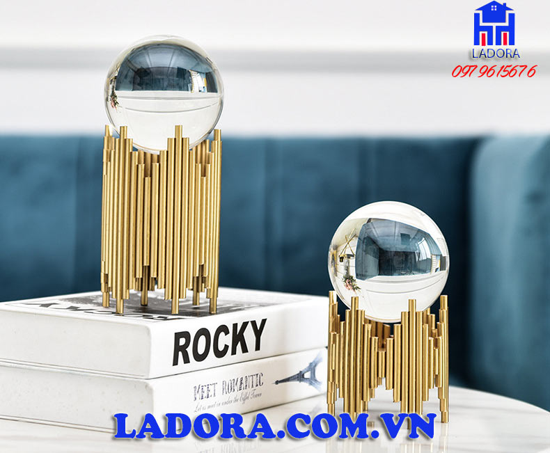 tại sao quả cầu thủy tinh lại là hình cầu