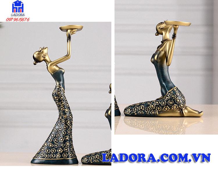 bộ chân nến được các nghệ nhân chế tác một cách tỷ mỉ và hoàn hảo