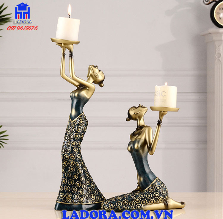 Chân nến Cô gái trang trí để bàn đẹp và sang trọng tại Ladora Shop Chân nến Cô gái trang trí để bàn đẹp và sang trọng tại Ladora Shop