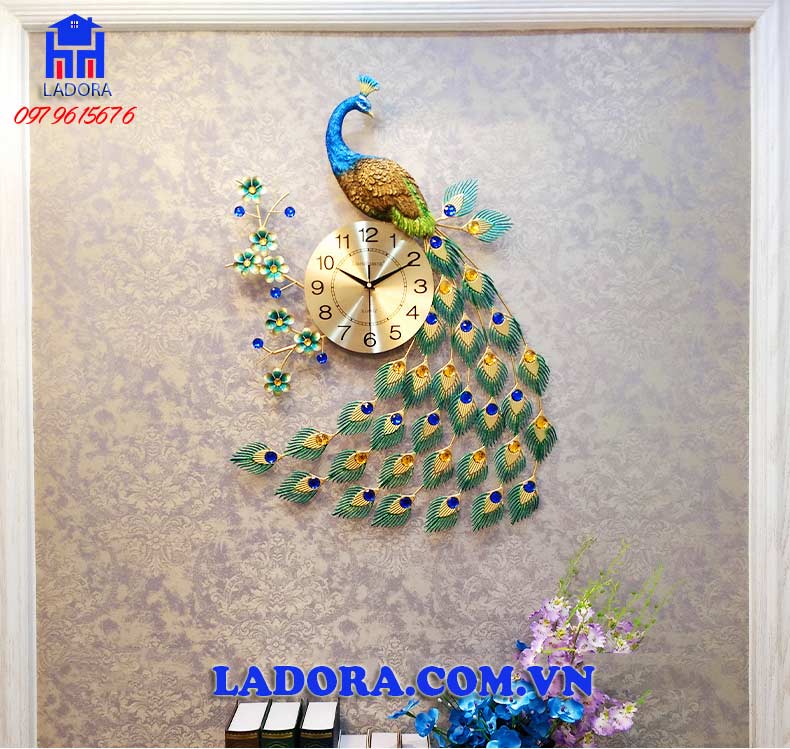 đồng hồ treo tường con công