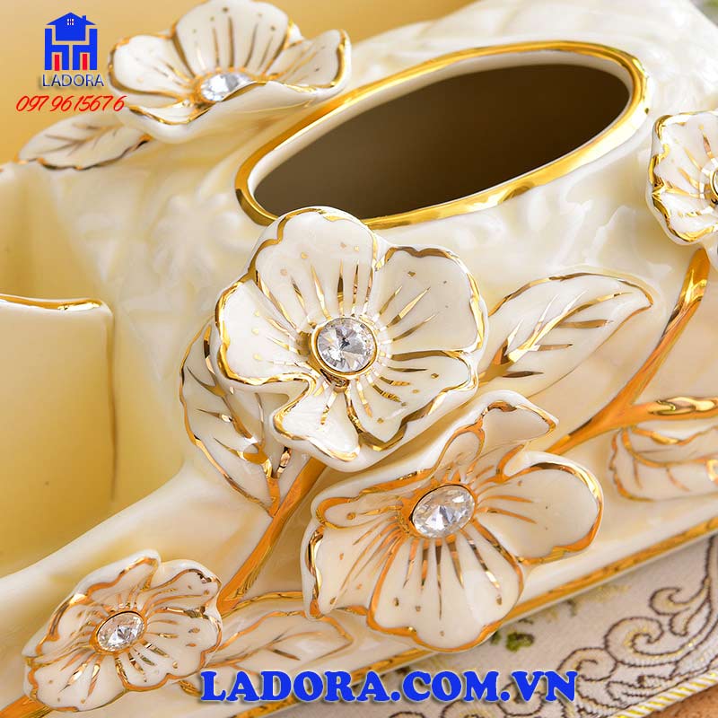 các đường nét trên hộp đựng giấy được vẽ vàng cao cấp