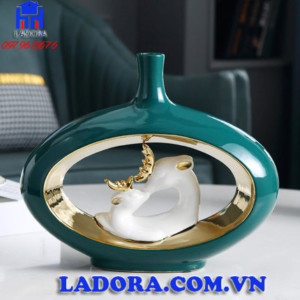 bình gốm sứ trang trí gia đình hươu đẹp và ý nghĩa