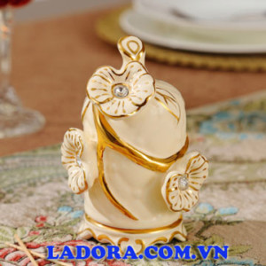 trang trí bàn ăn đẹp hộp tăm cao cấp