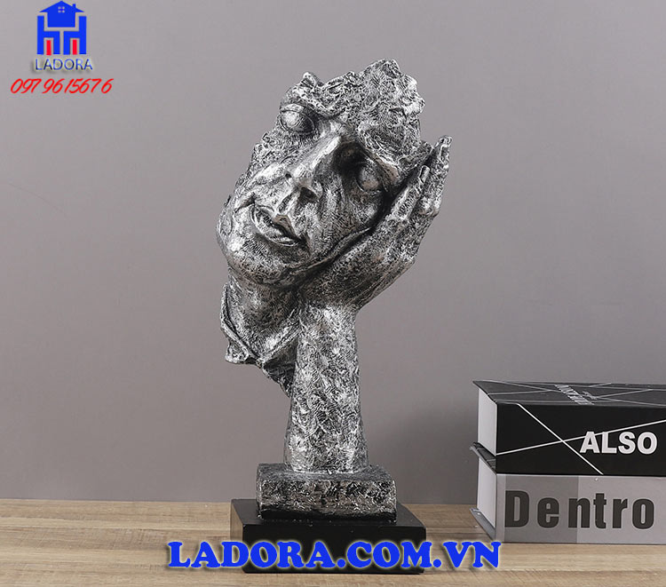 tượng tam không được làm từ chất liệu composite cao cấp