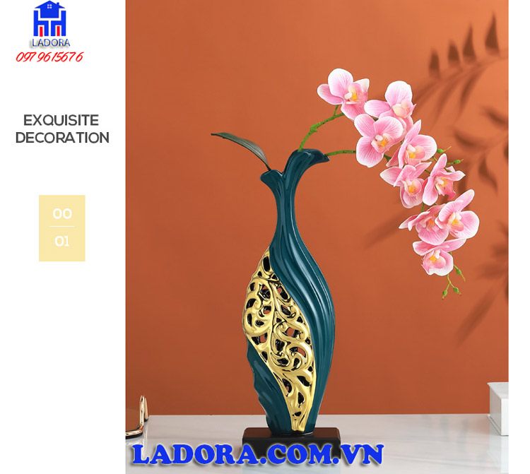 vẻ đẹp tinh tế và sang trọng của cặp bình gốm