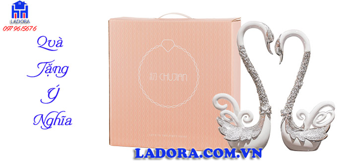 quà tặng ý nghĩa với đôi chim thiên nga trang trí decor phòng đẹp