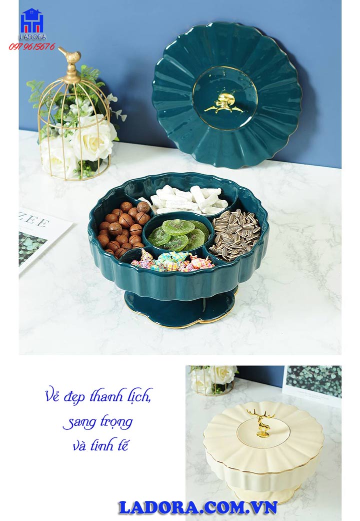 khay đựng mứt có 5 ngăn