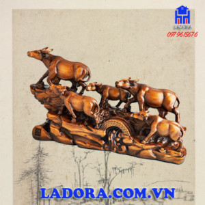tượng đàn trâu lên núi tại shop đồ decor trang trí ladora