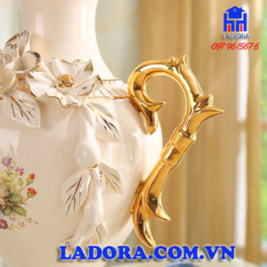 bình gốm trang trí phòng khách cao cấp