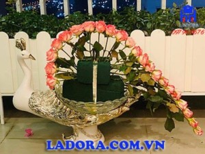 đồ trang trí nhà đĩa trái cây chim công