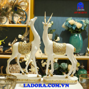 decor trang tri tượng dê nghệ thuật tại ladora