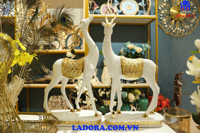 decor nghệ thuật tượng dê trang trí
