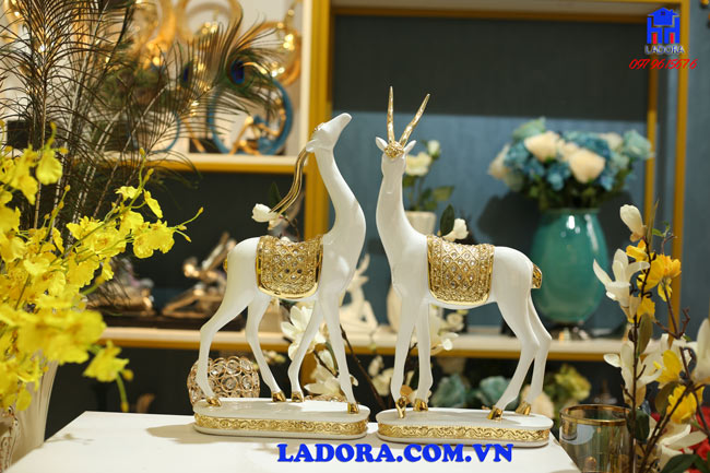 decor trang tri tượng đôi dê nghệ thuật tại ladora shop