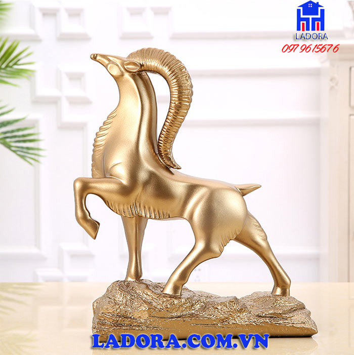 tượng dê decor trang trí nhà độc đáo