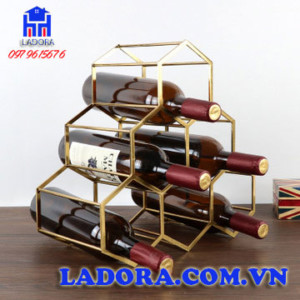 kệ để rượu vang độc đáo tại ladora shop