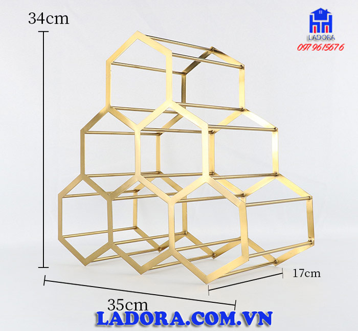 kệ đựng rượu vang cho cảm giác đẹp mắt và ưa nhìn