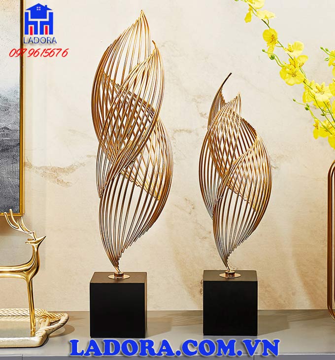 decor trang trí ngọn lửa trong đời sống tình cảm của con người