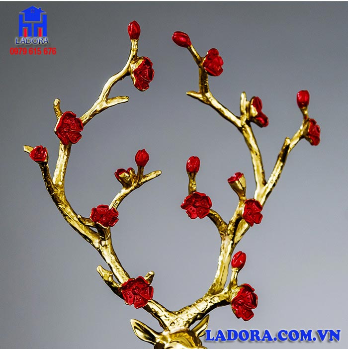 đồ trang trí nội thất tượng hươu đẹp và cao cấp